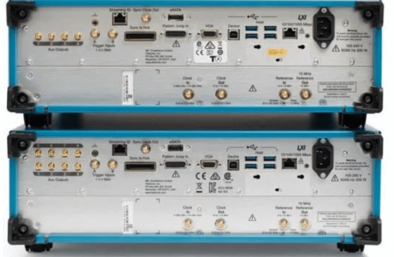 GERADOR-DE-FUNCAO-AWG70000B-TEKTRONIX-CONEXOES-TRASEIRAS